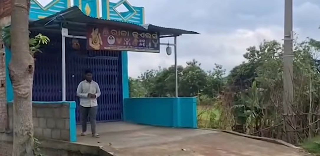 Burglars Decamp with 300g Gold, 8kg Silver from Jewellery Shop in Ganjam; One Detained